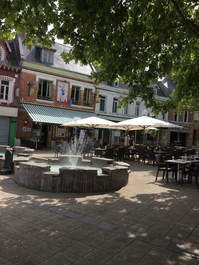 Le Clemenceau Lägenhet Péronne Exteriör bild